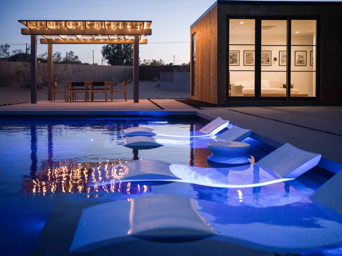 The Lunawood - Lux Pool And