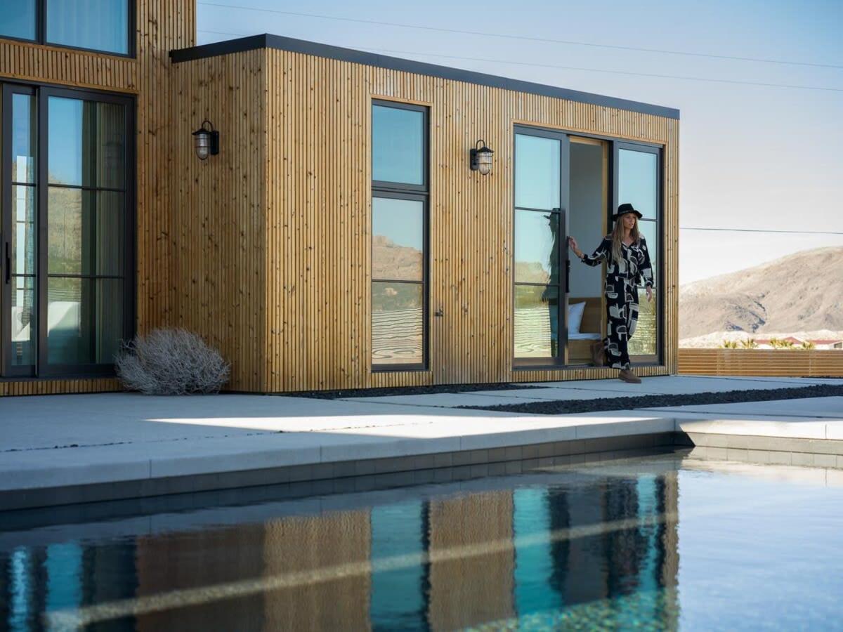 The Lunawood - Lux Pool And